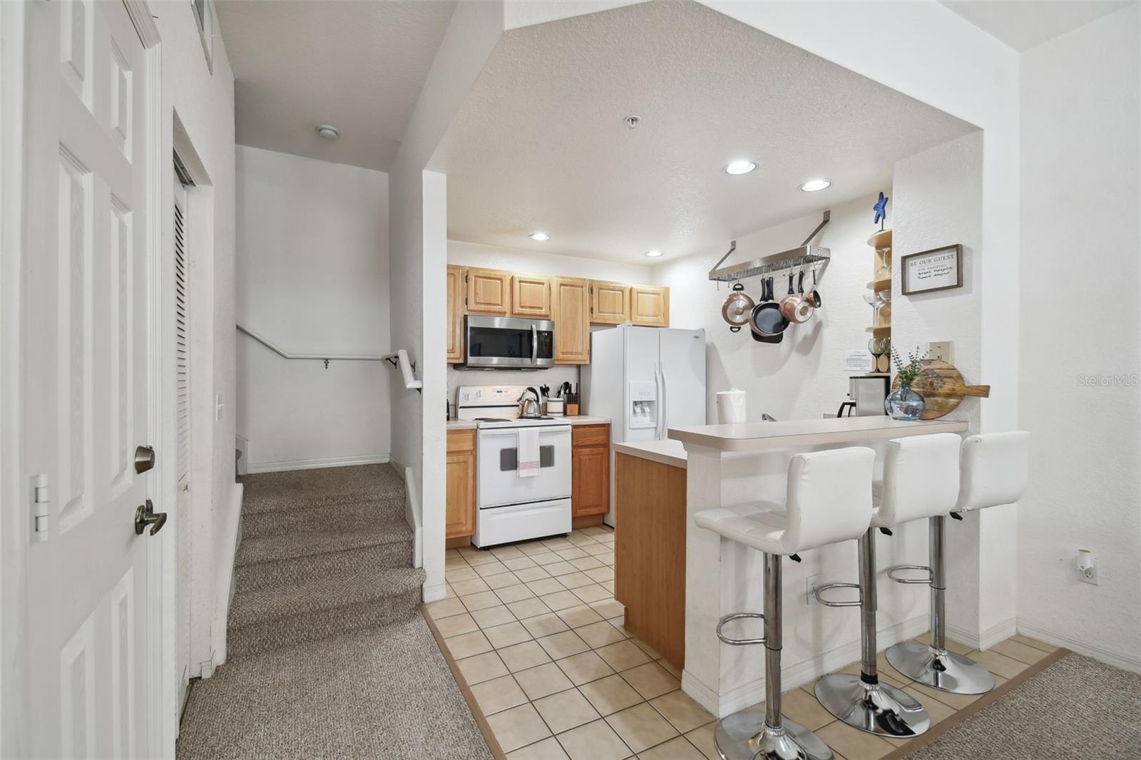 VENETIAN BAY VILLAGE CONDO PH 1 - Residential Lease