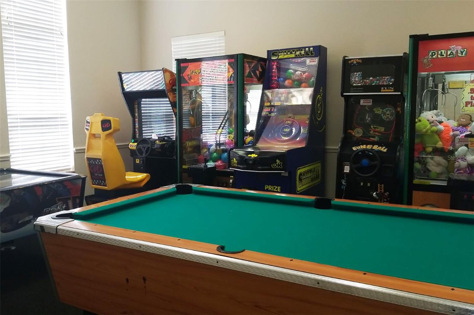 VENETIAN BAY VILLAGE CONDO PH 1 - Residential Lease