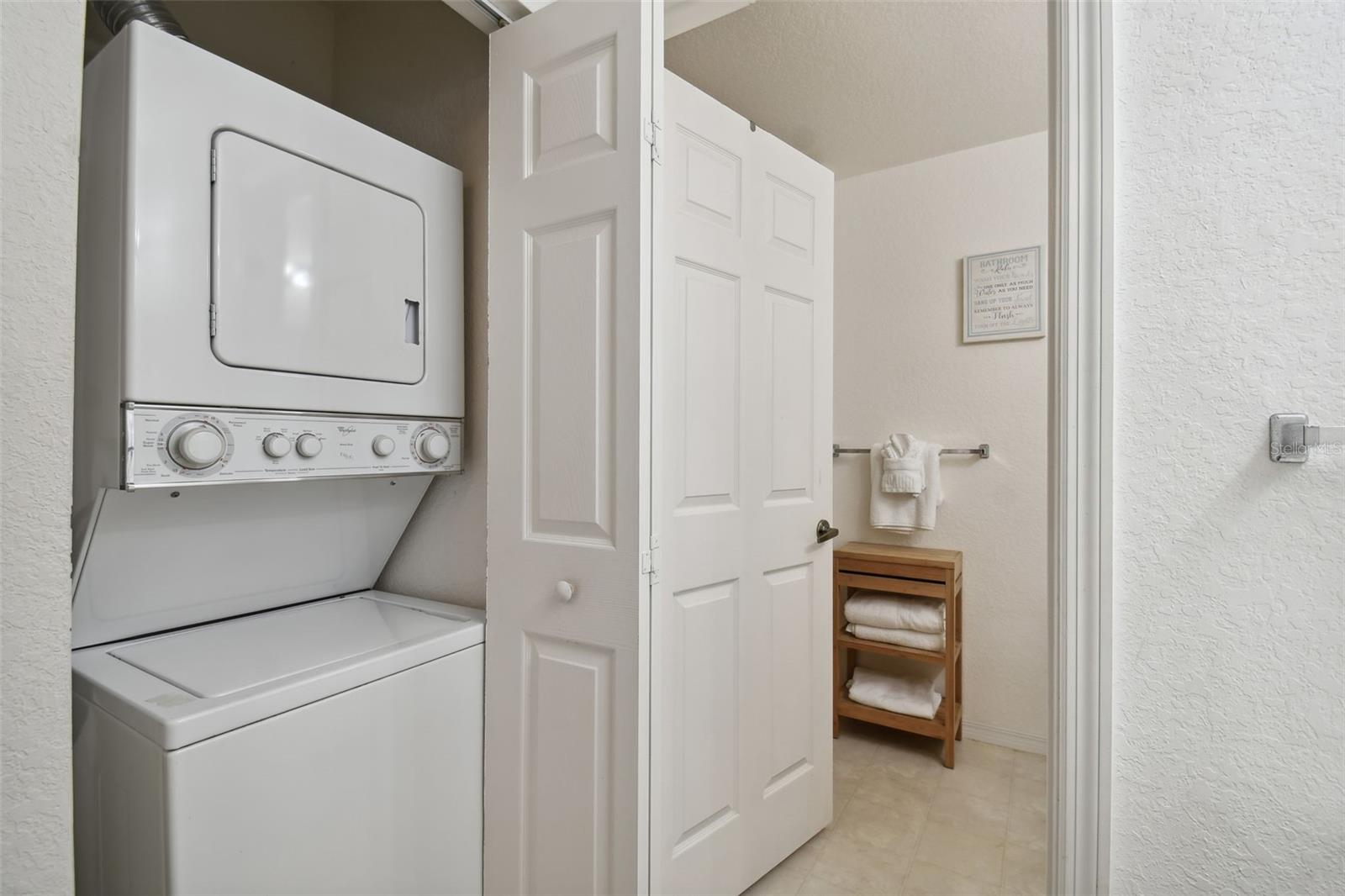 VENETIAN BAY VILLAGE CONDO PH 1 - Residential Lease