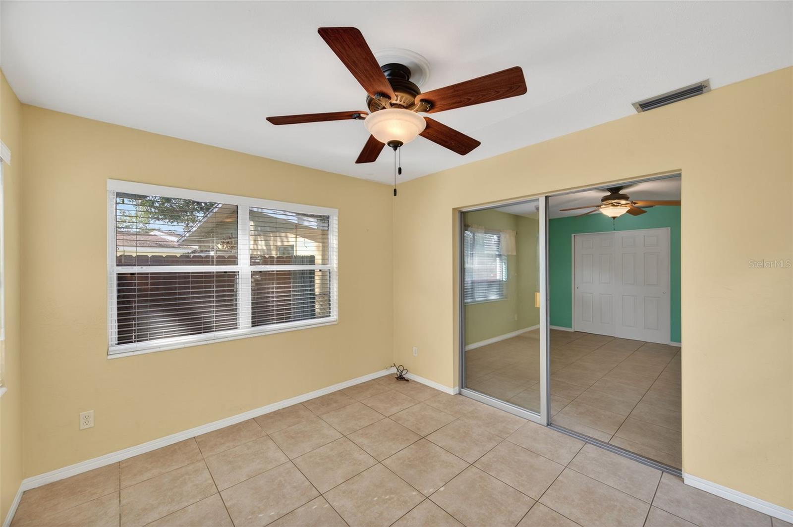 JUNGLE TERRACE SEC A - Residential