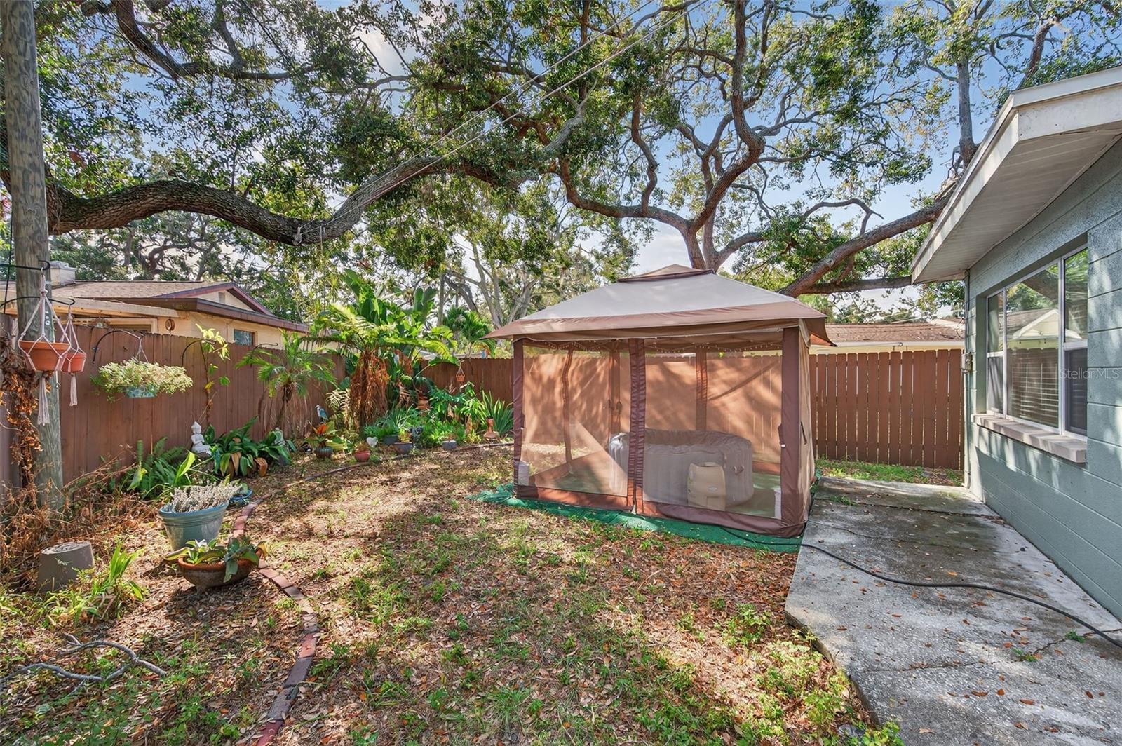 JUNGLE TERRACE SEC A - Residential