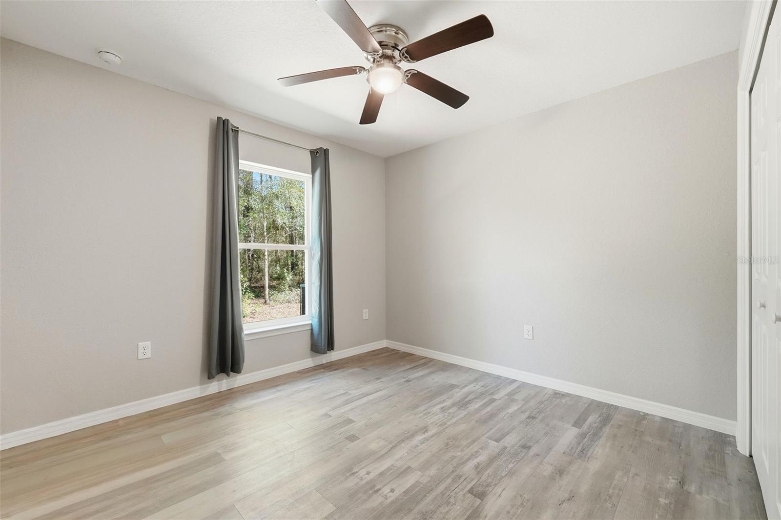 CITRUS SPGS UNIT 03 - Residential