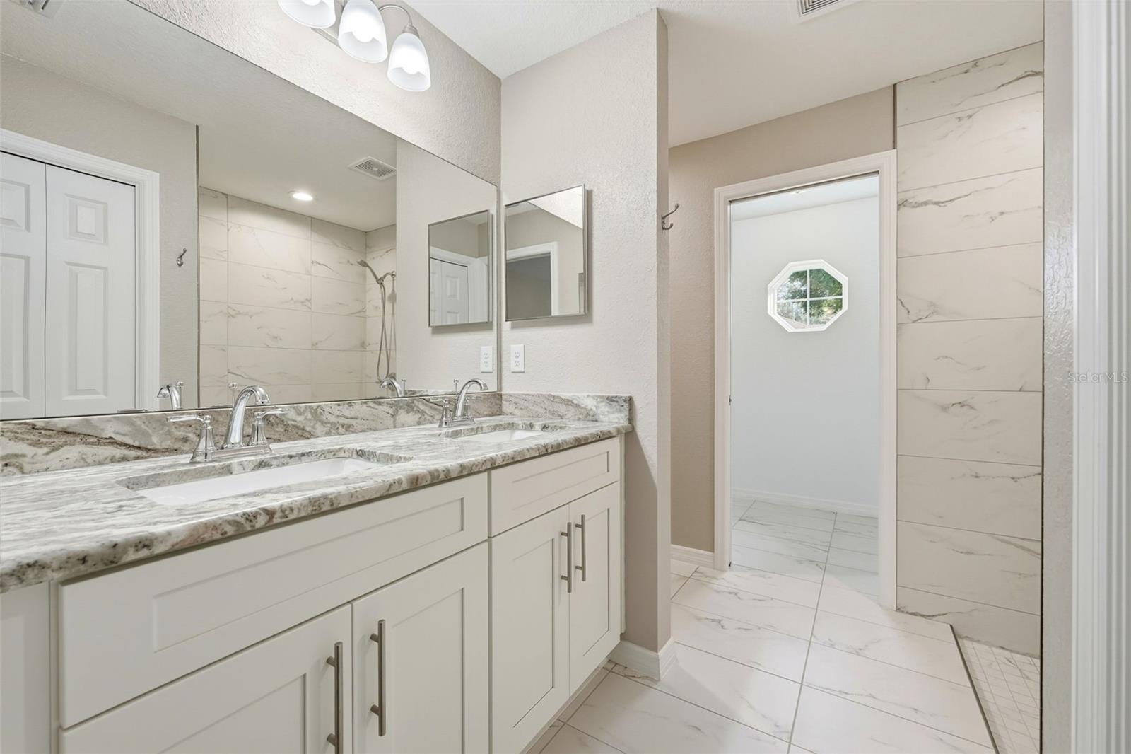 CITRUS SPGS UNIT 03 - Residential