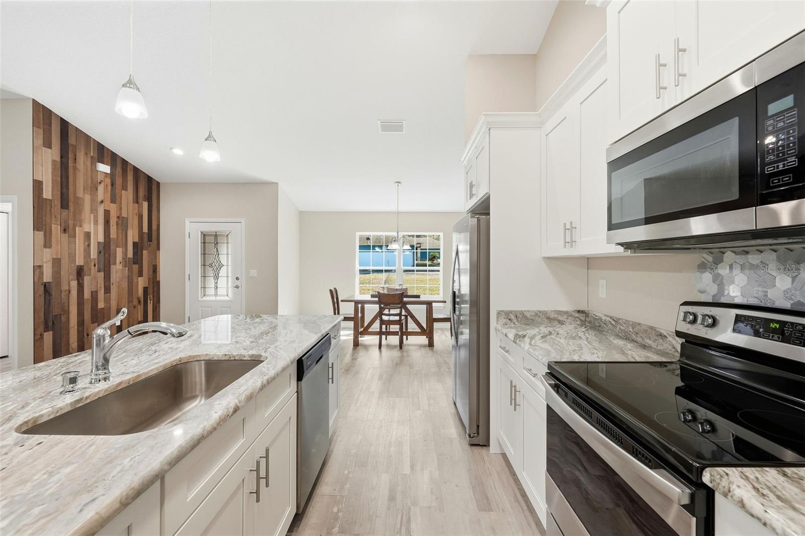 CITRUS SPGS UNIT 03 - Residential