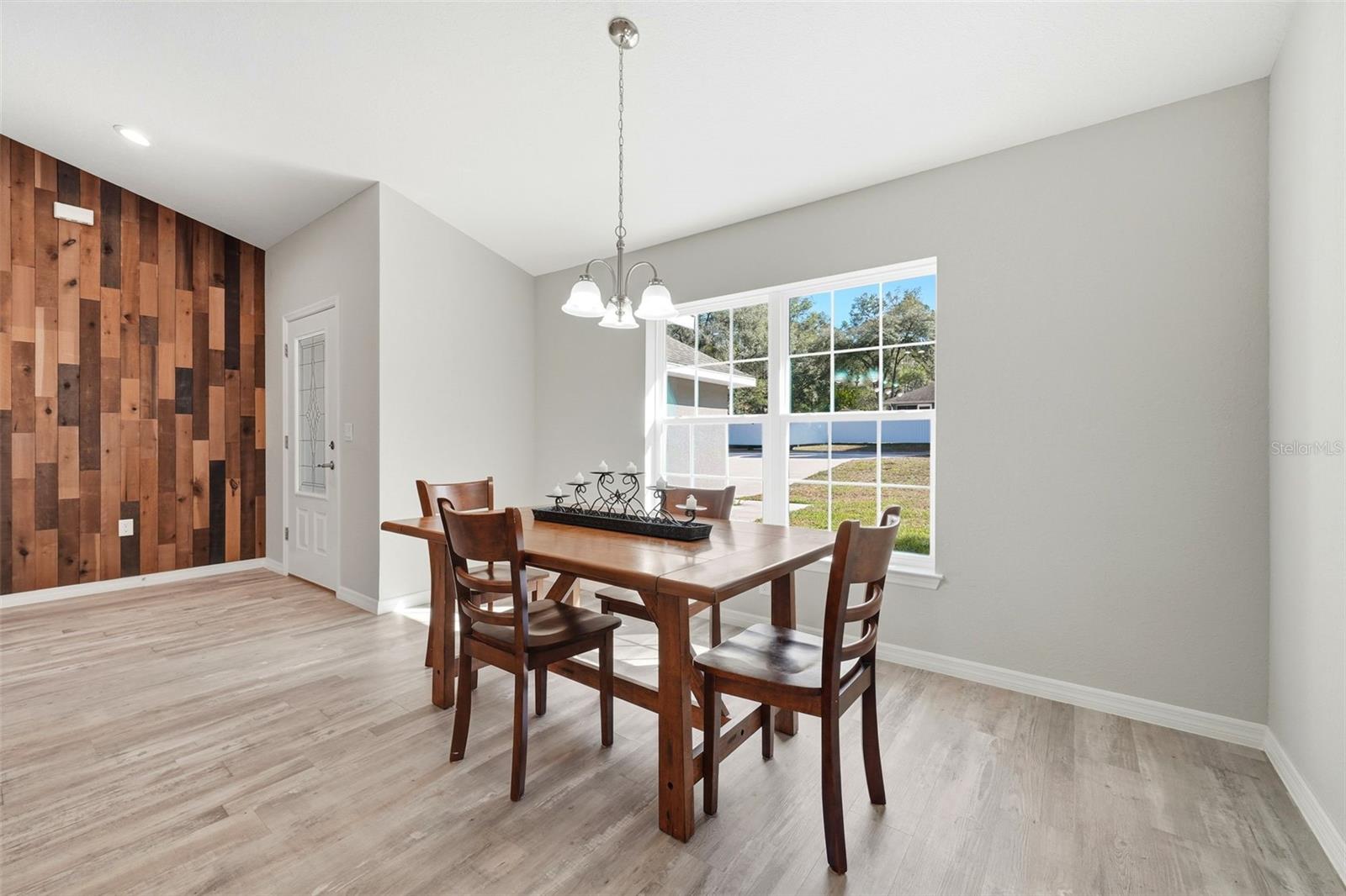 CITRUS SPGS UNIT 03 - Residential