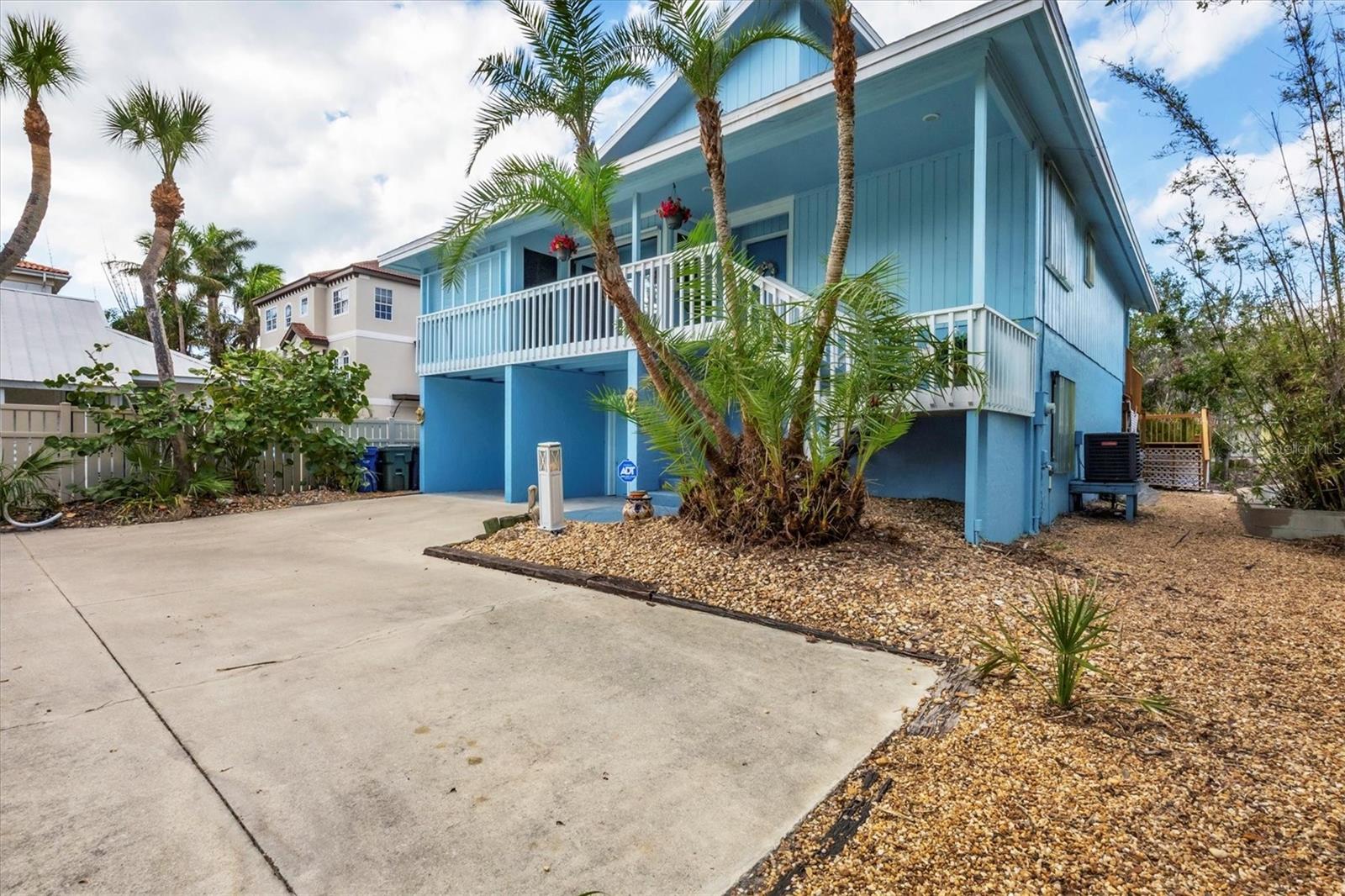 4114 ROBERTS POINT CIRCLE