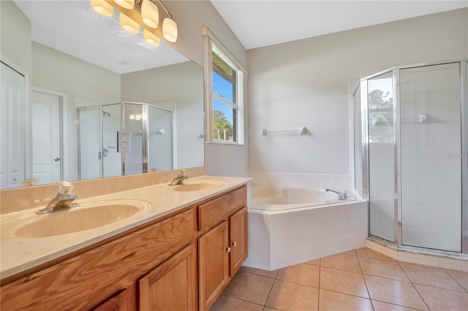 PRAIRIE LAKE VILLAGE PH 02 - Residential Lease