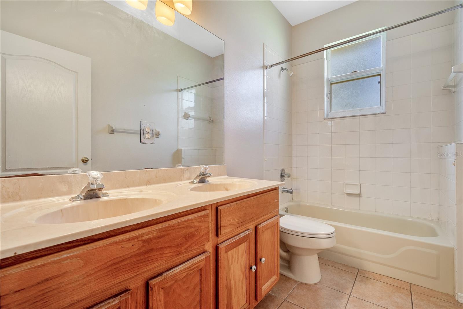 PRAIRIE LAKE VILLAGE PH 02 - Residential Lease