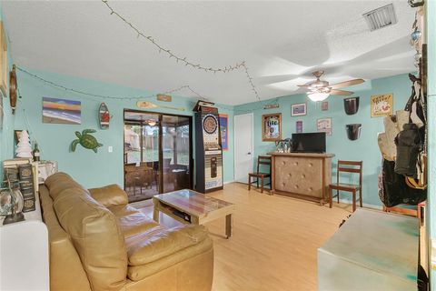 A home in MINNEOLA