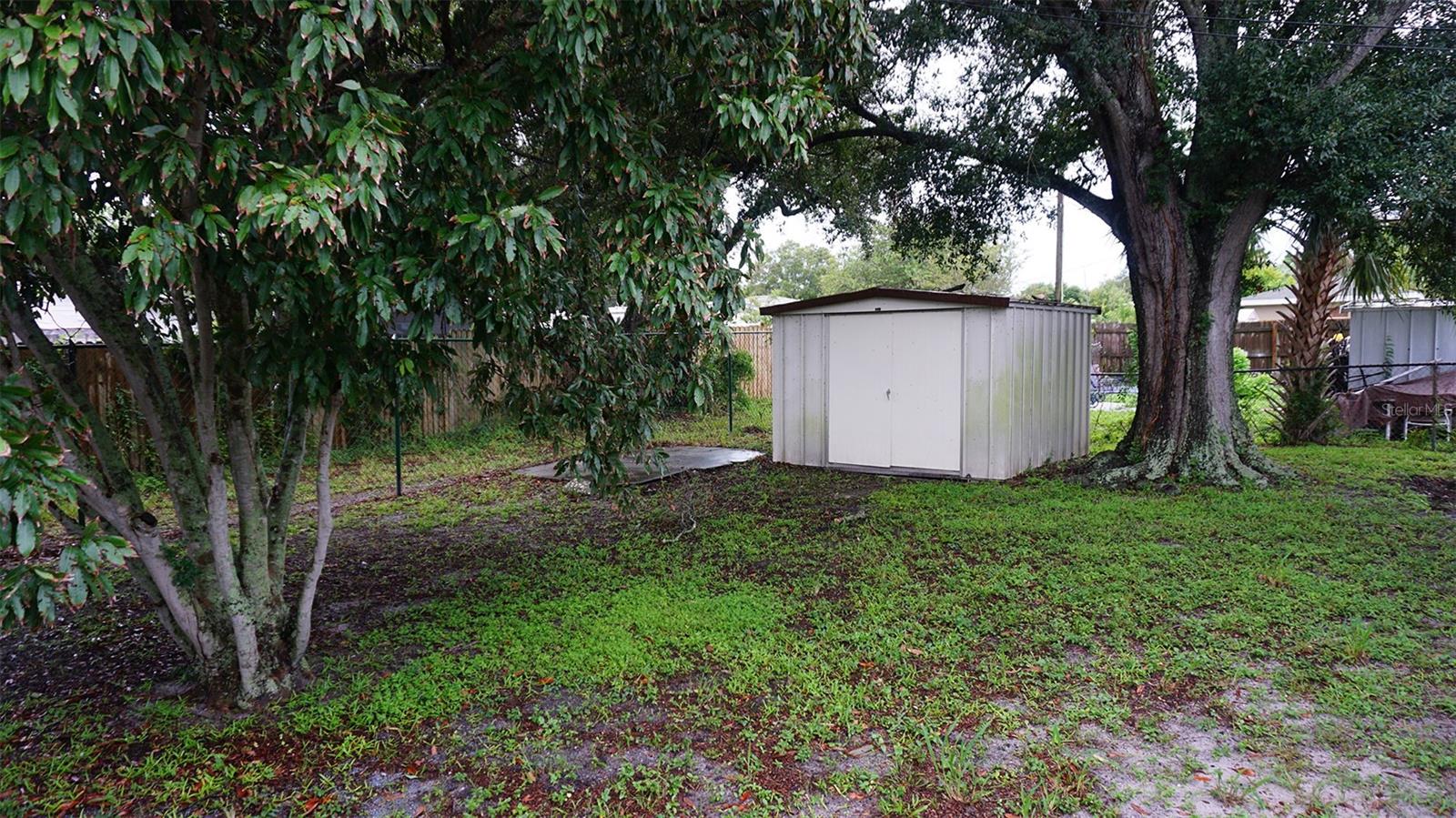 TYRONE - Residential Lease