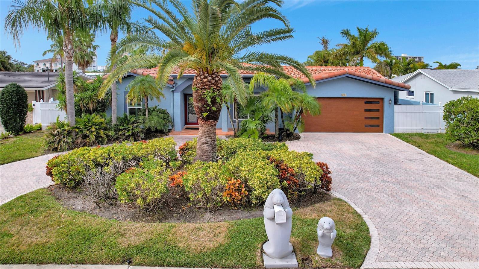 ISLAND ESTATES OF CLEARWATER - Residential