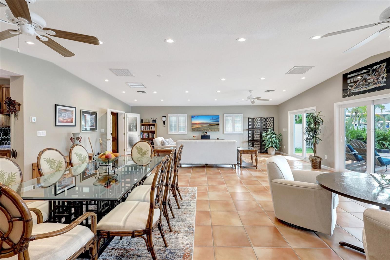 ISLAND ESTATES OF CLEARWATER - Residential