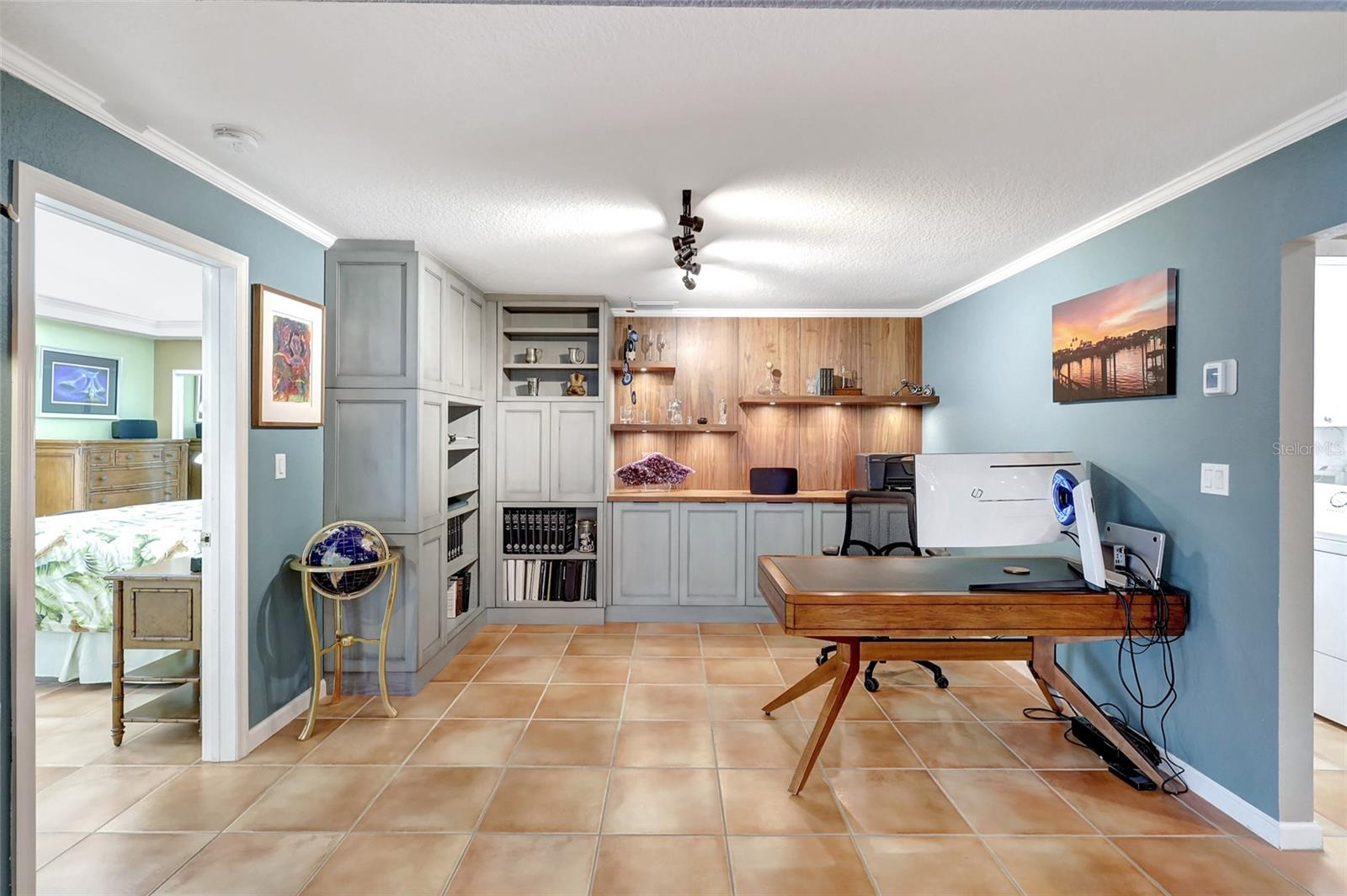 ISLAND ESTATES OF CLEARWATER - Residential
