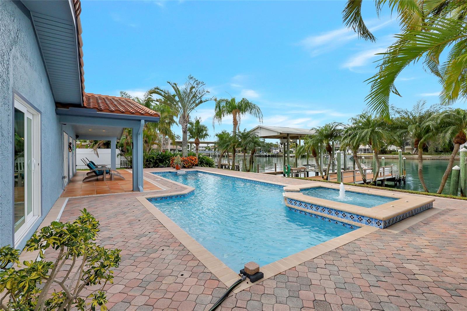 ISLAND ESTATES OF CLEARWATER - Residential