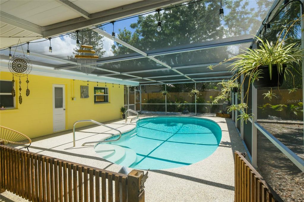 Photo of 2436 Constitution Boulevard, Sarasota, FL 34231 (MLS # O6398031)