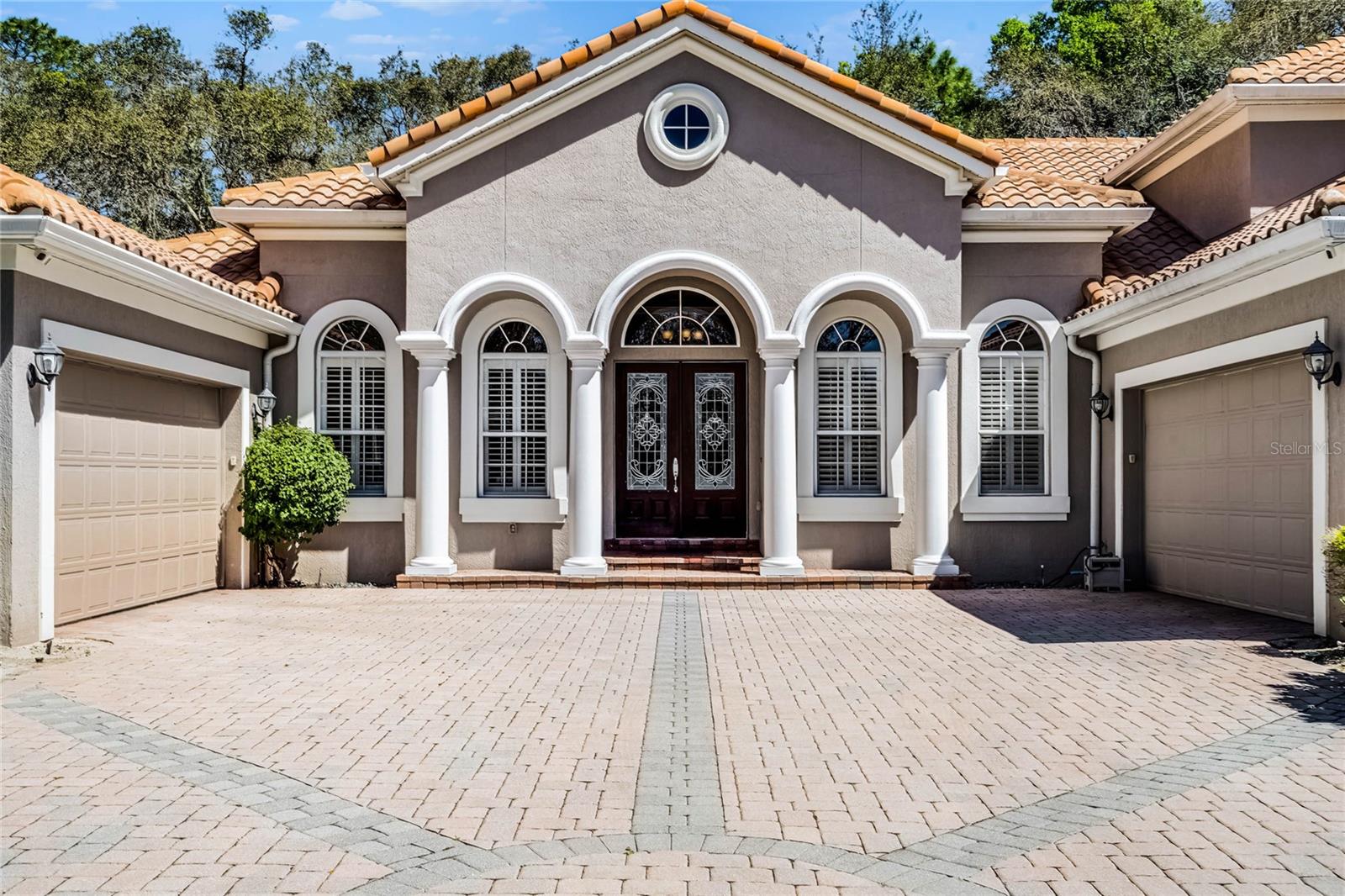 8713 SHIMMERING PINE PLACE