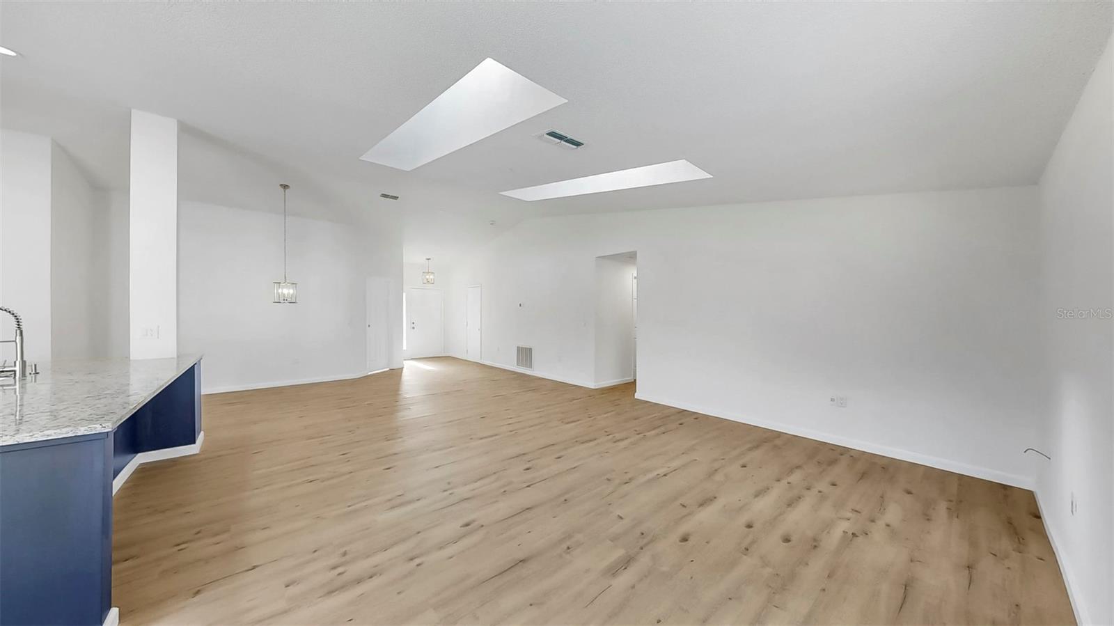 OAK TERRACE - Residential