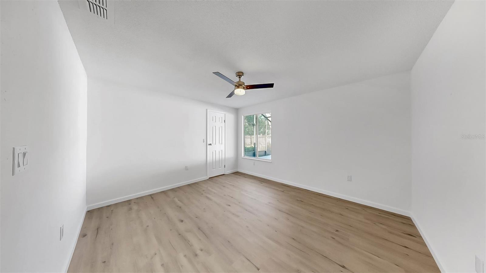 OAK TERRACE - Residential