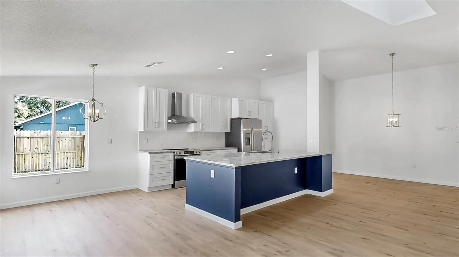 OAK TERRACE - Residential