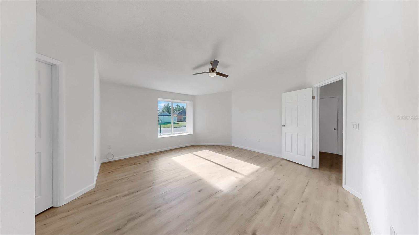 OAK TERRACE - Residential