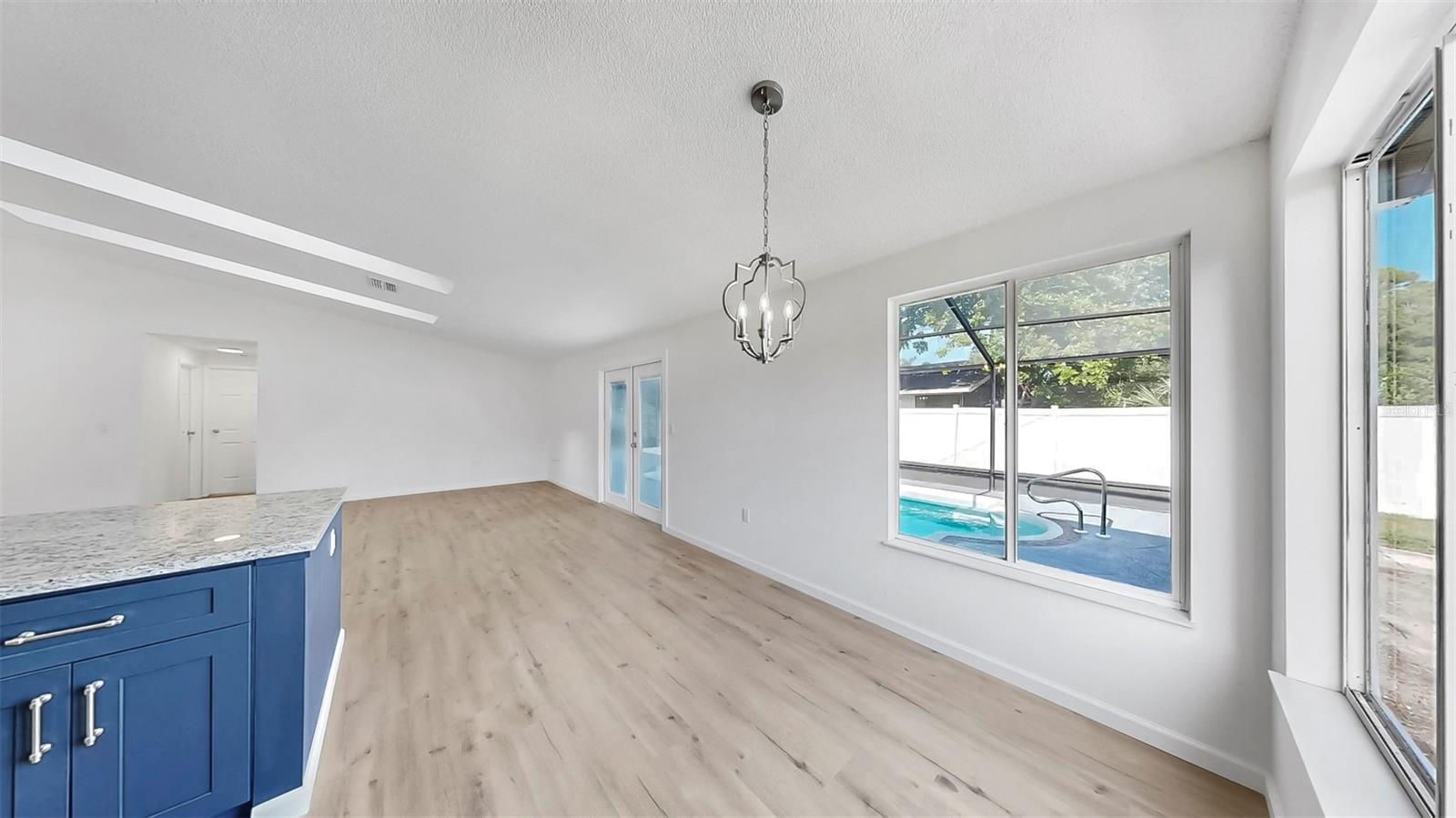 OAK TERRACE - Residential