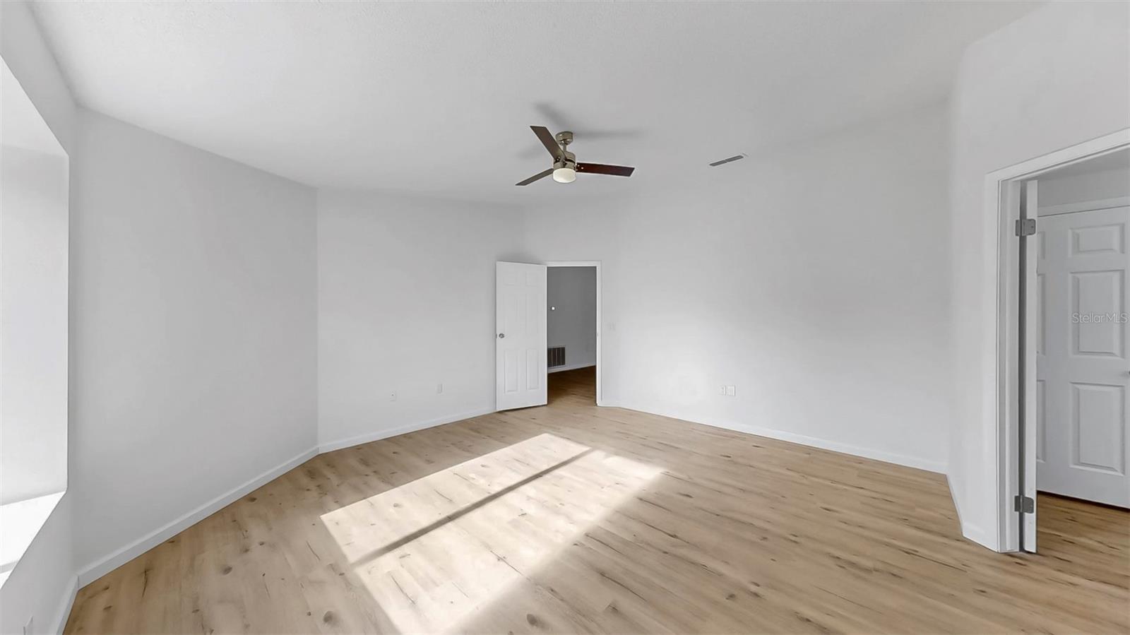 OAK TERRACE - Residential