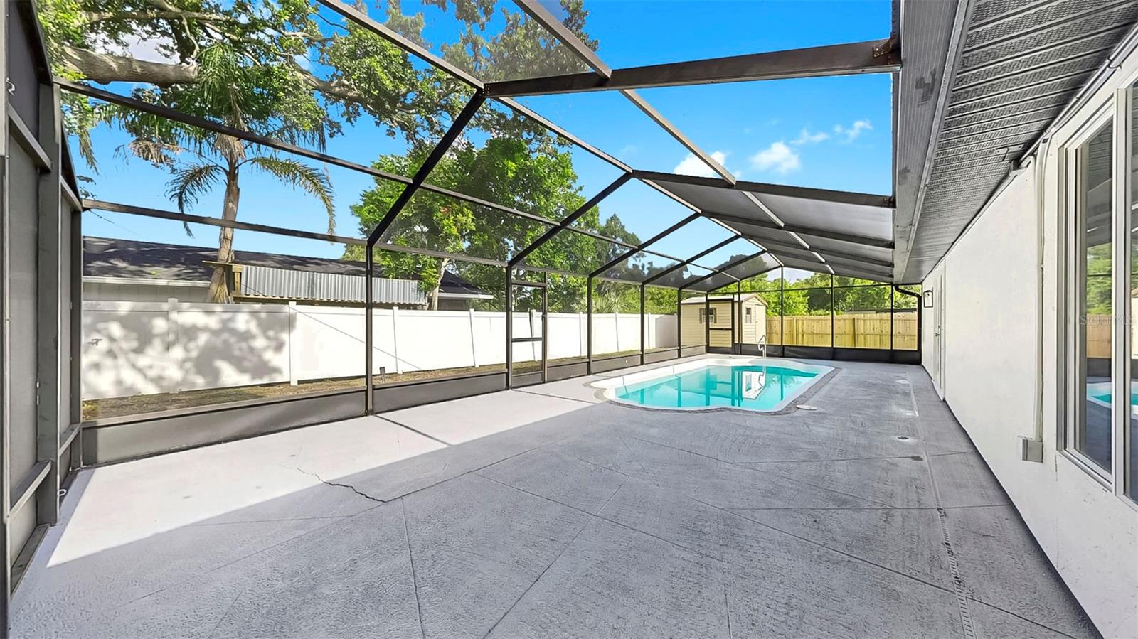 OAK TERRACE - Residential