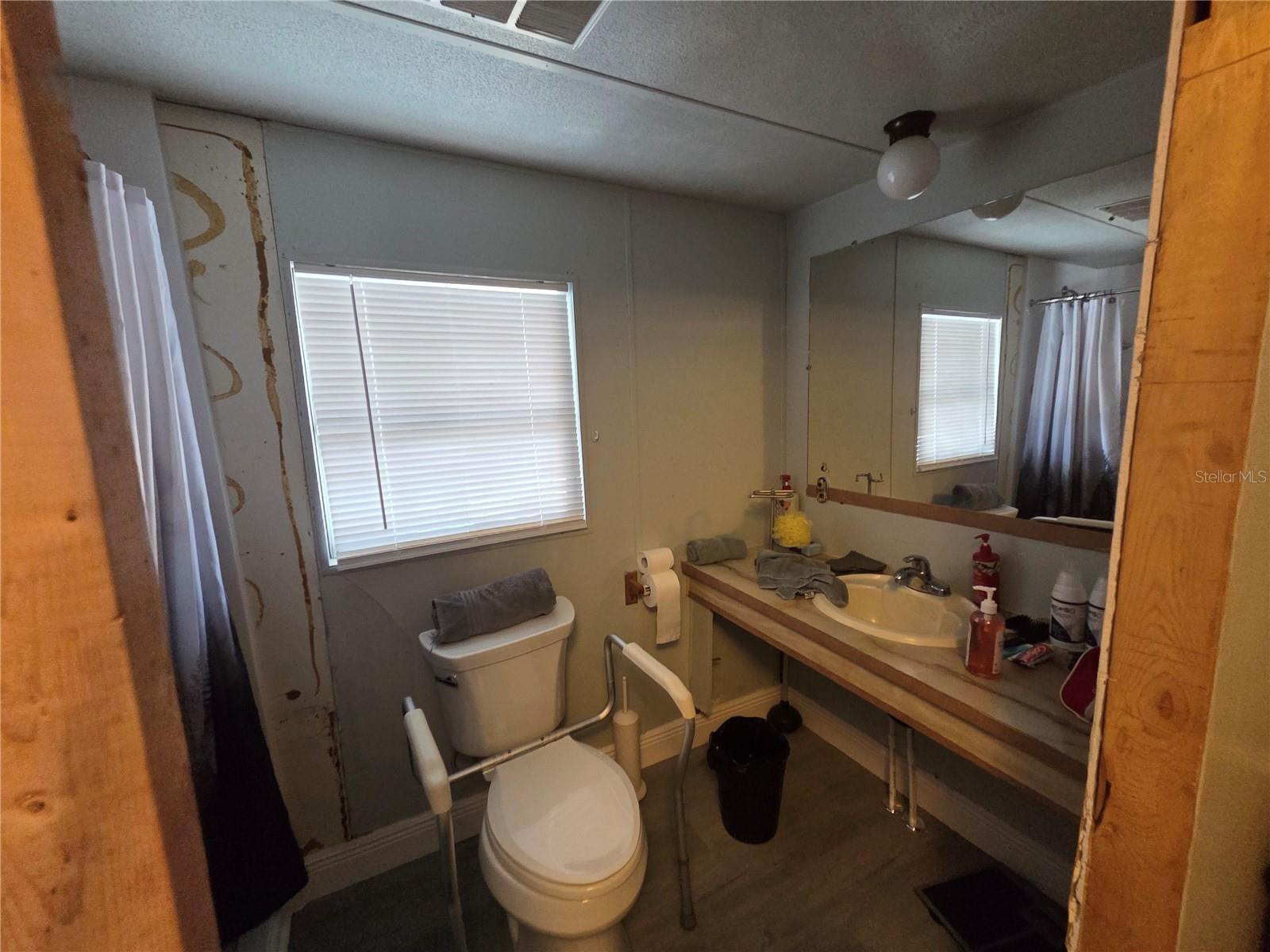 LITTLE LAKE WEIR ADD 01 - Residential