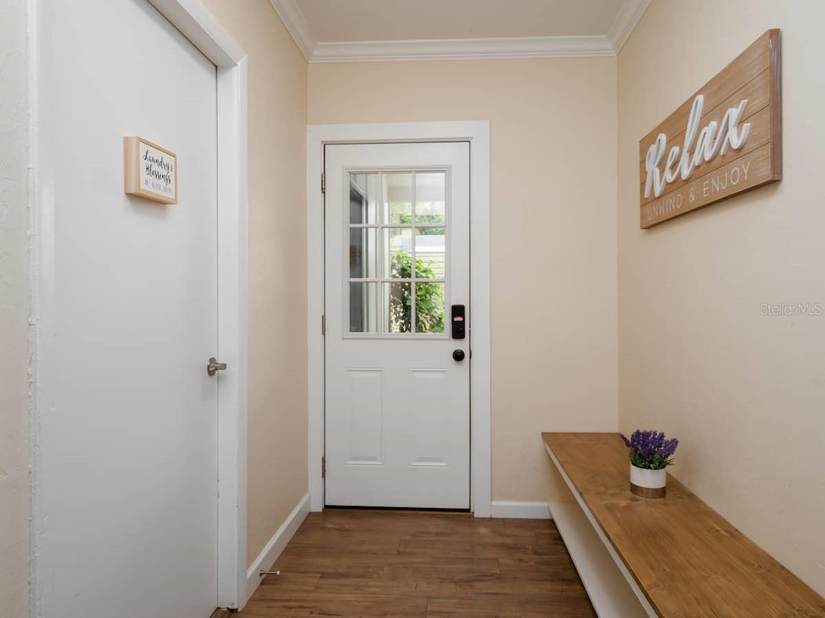 HIGHLAND COURT #4 - Residential Lease