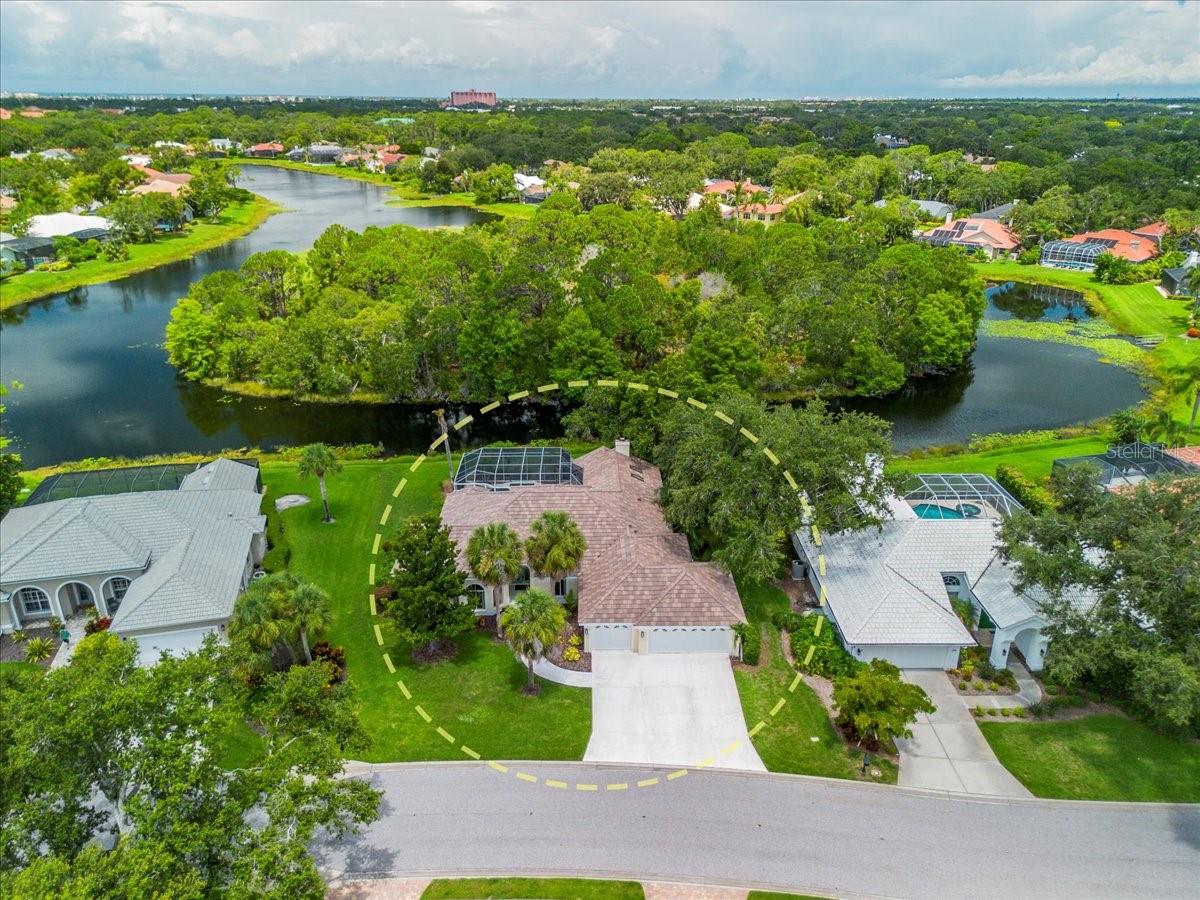 4724 WHITE TAIL LANE