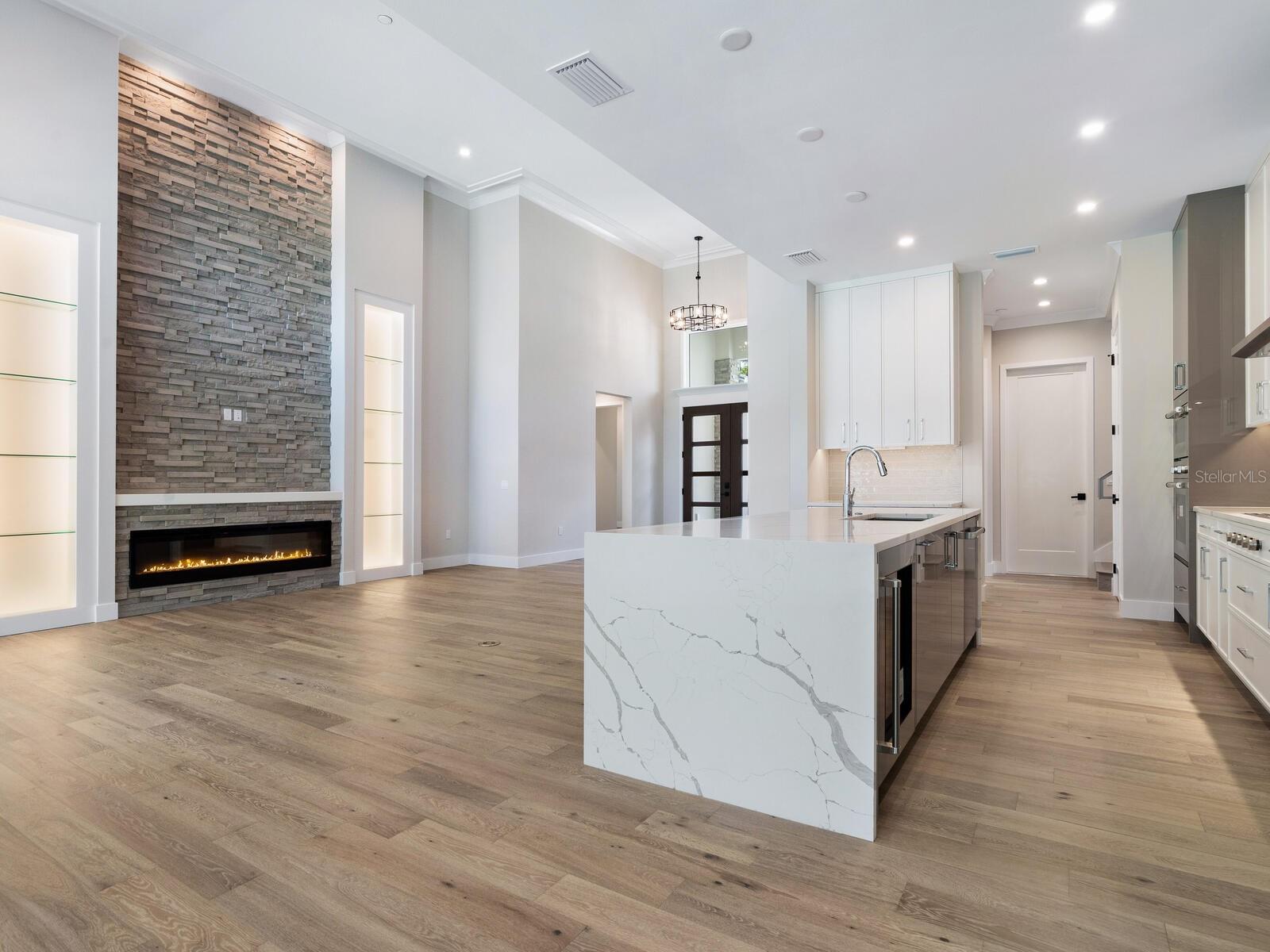 POINSETTIA PARK 2 - Residential