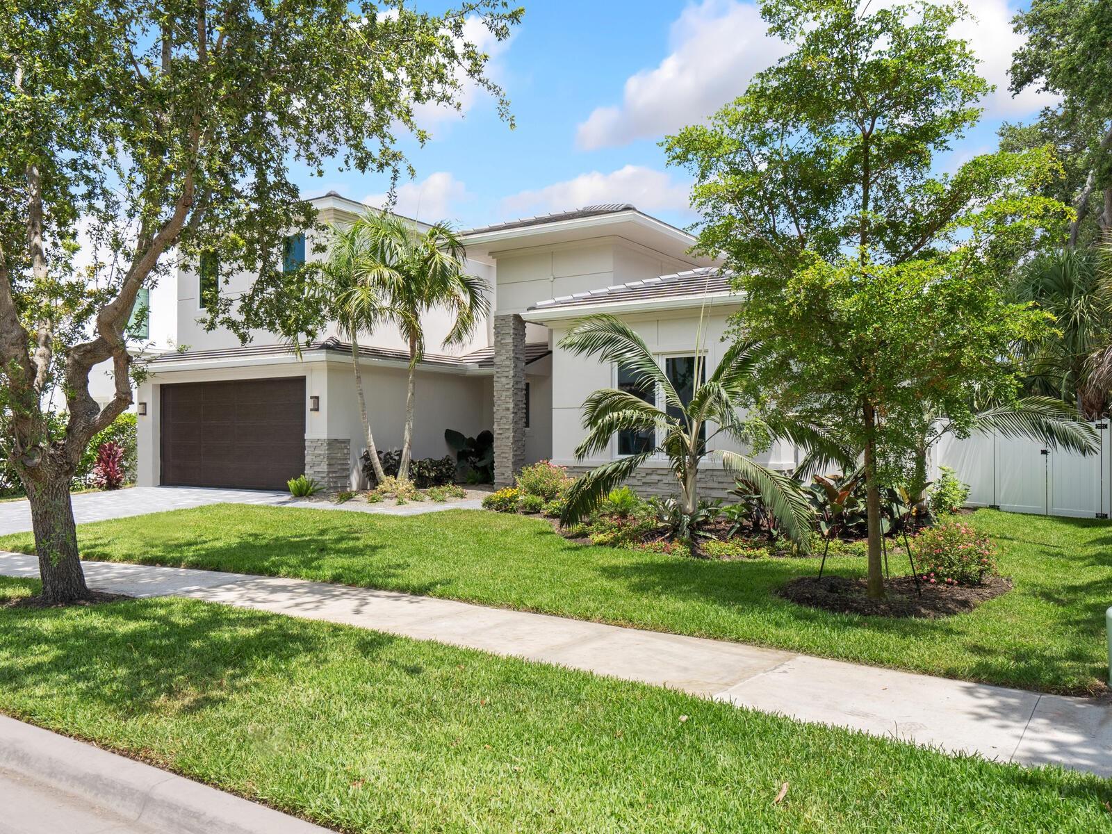 POINSETTIA PARK 2 - Residential