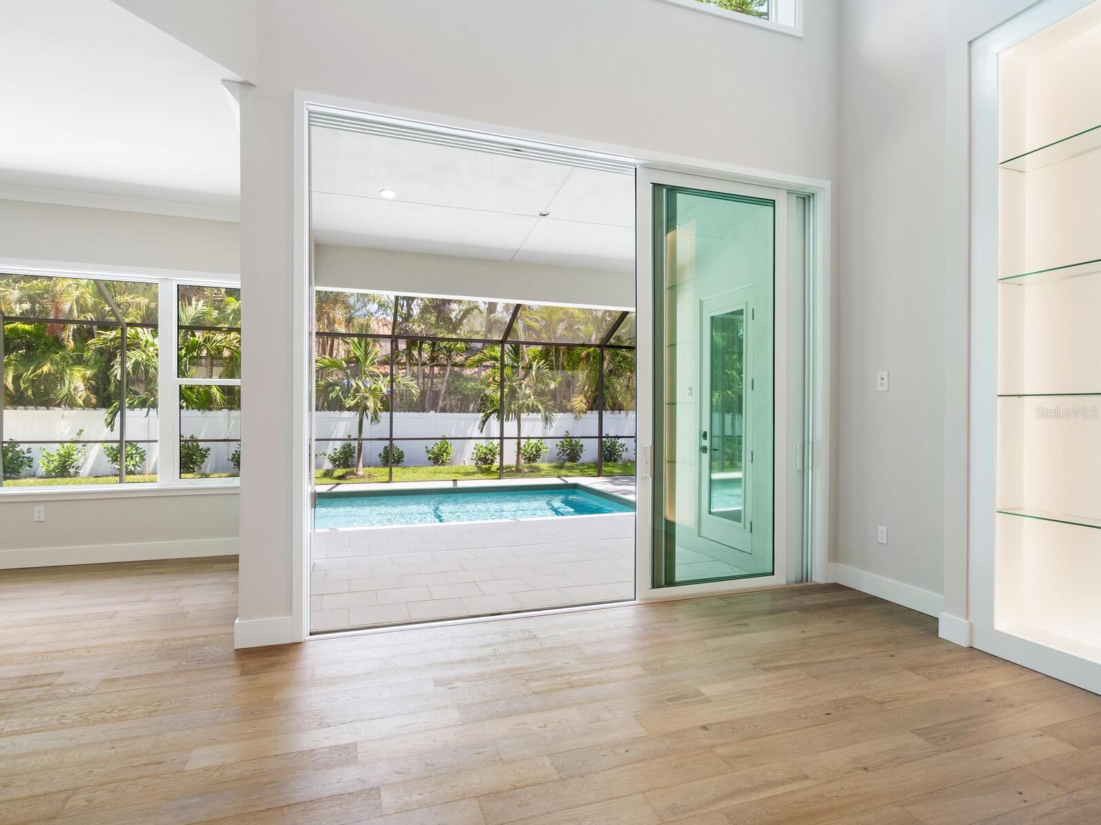 POINSETTIA PARK 2 - Residential