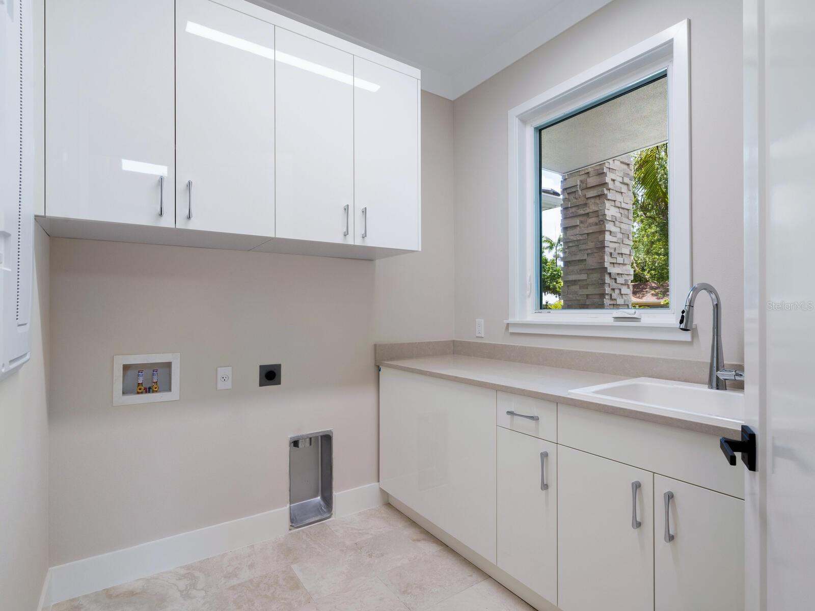 POINSETTIA PARK 2 - Residential