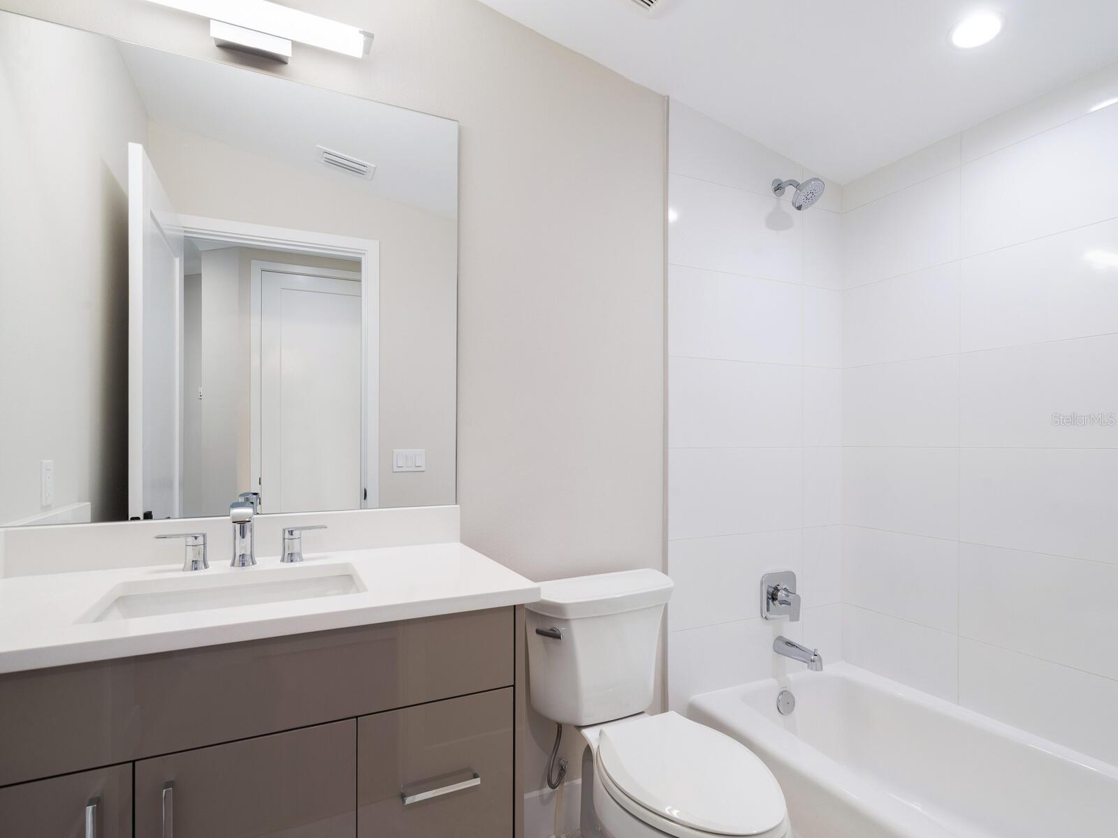 POINSETTIA PARK 2 - Residential