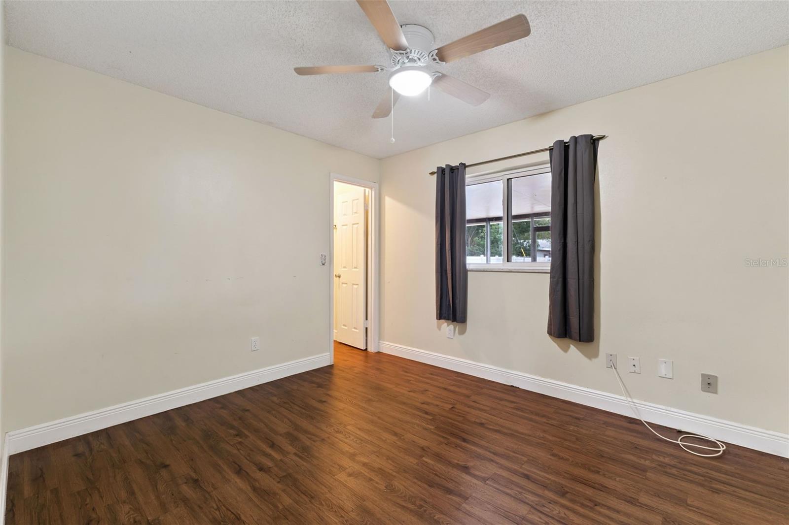 MEREDITH MANOR GOLF VIEW ESTATES SEC - Residential