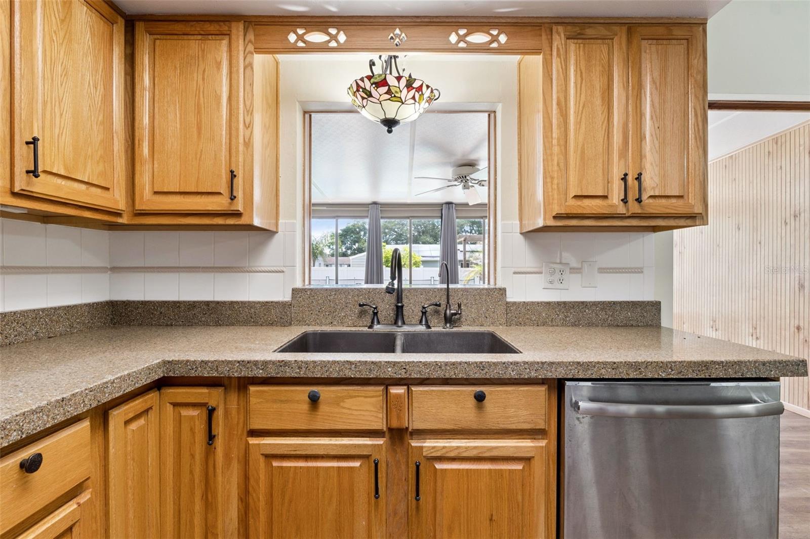 MEREDITH MANOR GOLF VIEW ESTATES SEC - Residential