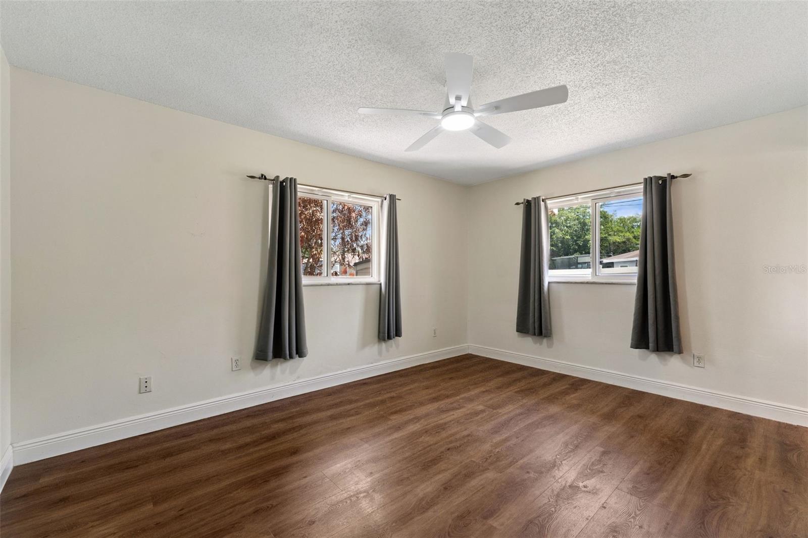 MEREDITH MANOR GOLF VIEW ESTATES SEC - Residential
