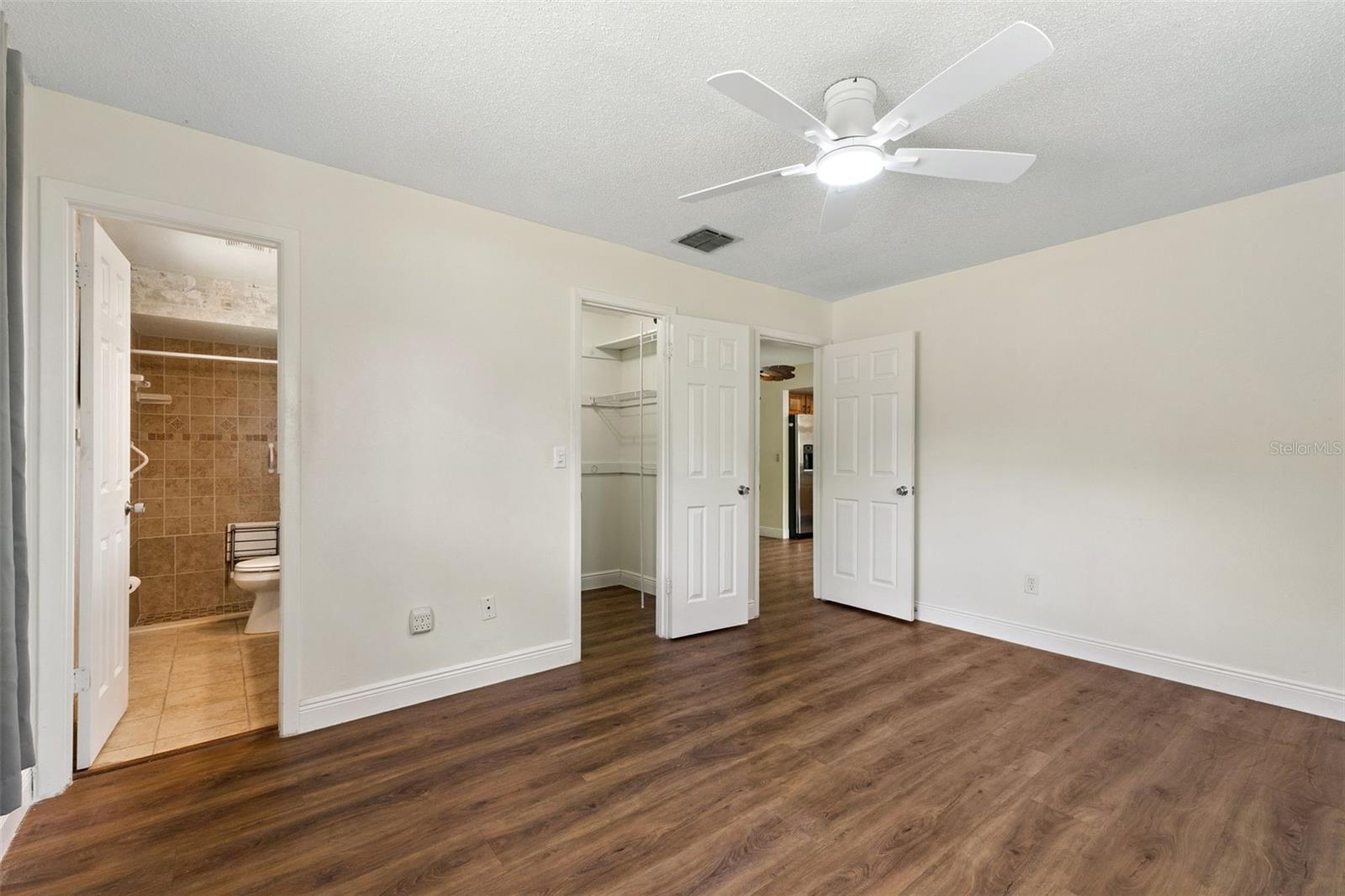 MEREDITH MANOR GOLF VIEW ESTATES SEC - Residential