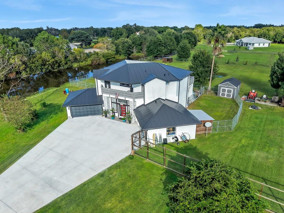 3810 BARTON COUNTRY TRAIL