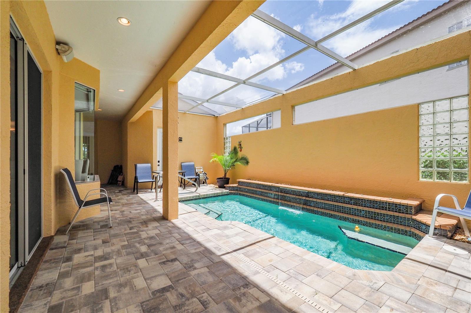 VALENCIA AT PRESTANCIA - Residential