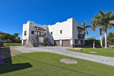 Photo of 302 Colonia Lane W, Nokomis, FL 34275 (MLS # N6140595)