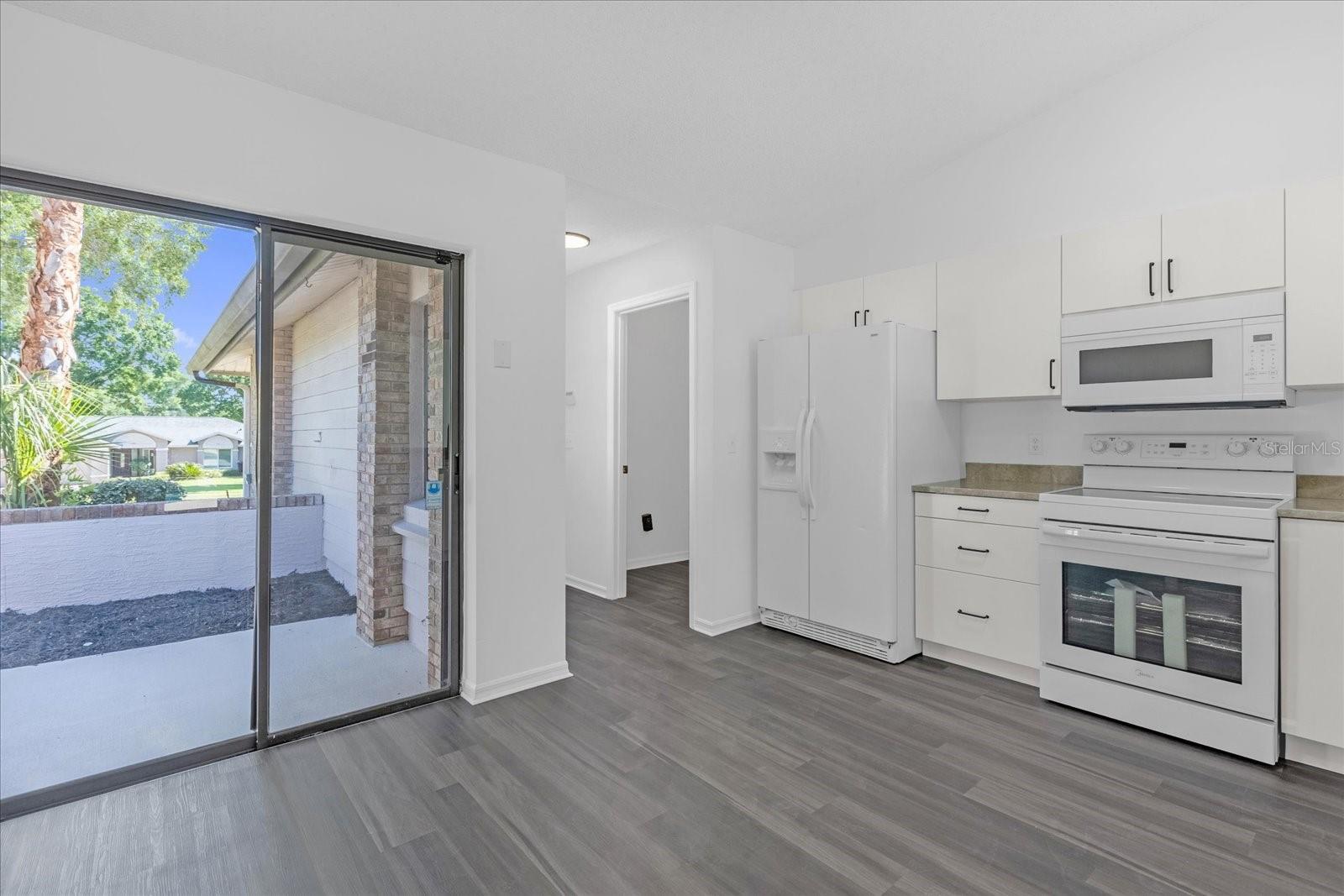 SILVER WOODS PH 05 - Residential