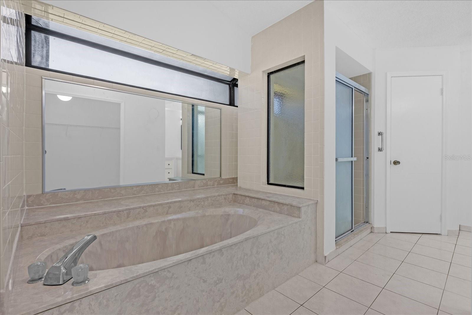 SILVER WOODS PH 05 - Residential