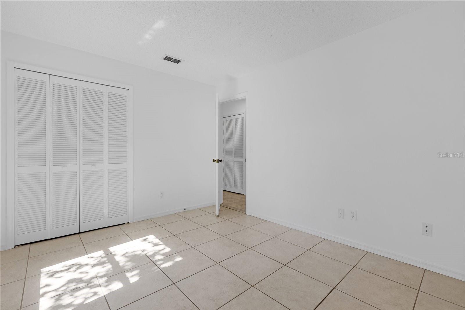 SILVER WOODS PH 05 - Residential