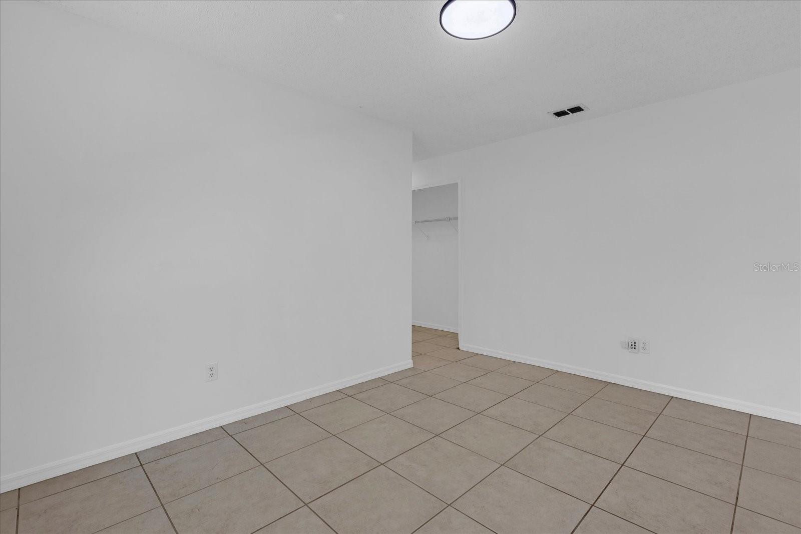 SILVER WOODS PH 05 - Residential