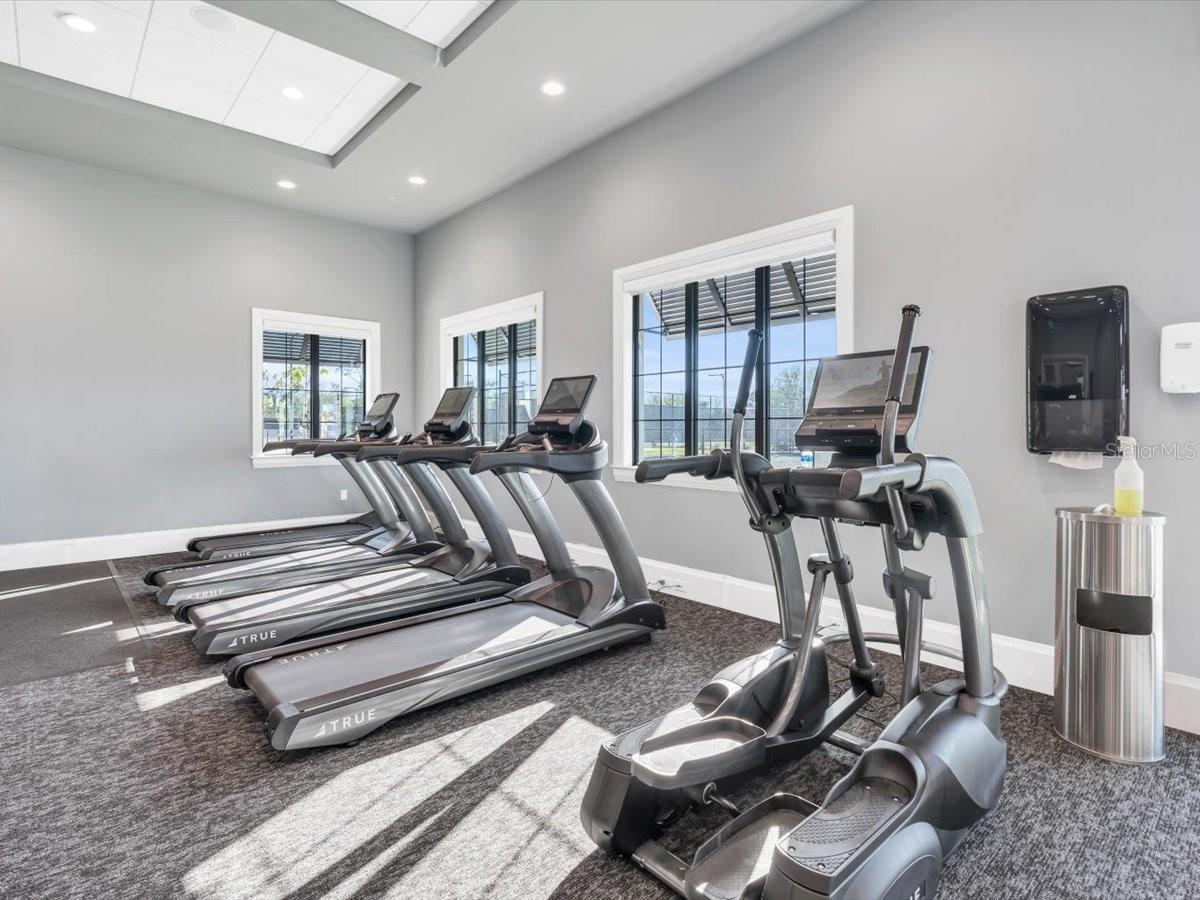 HERITAGE LANDING - Residential Lease