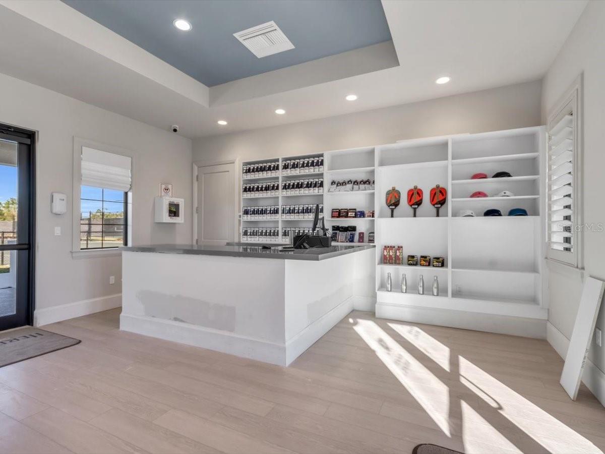 HERITAGE LANDING - Residential Lease