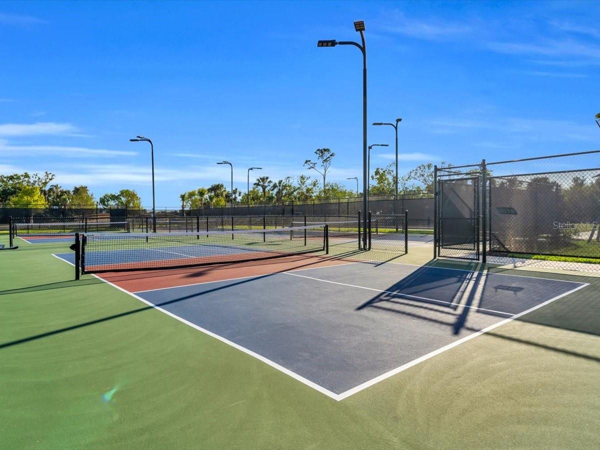 HERITAGE LANDING - Residential Lease