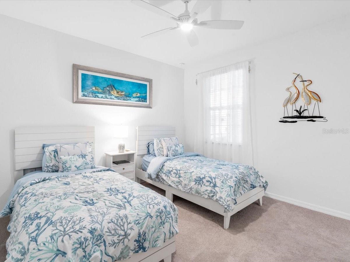 HERITAGE LANDING - Residential Lease